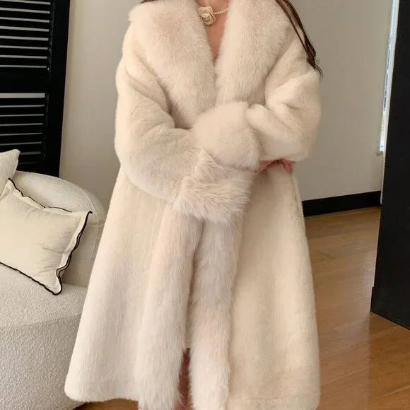 Women's Elegant plush Faux Fur Collar Jacket coat - Picture 2 of 8